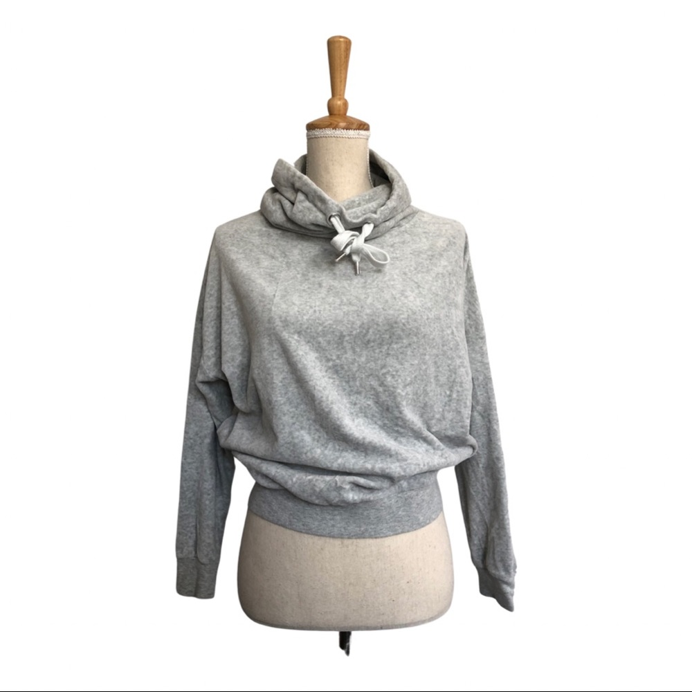 COPY - Cropped Sweater